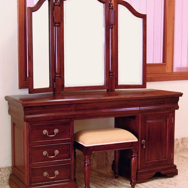 Solid Mahogany Plain Dressing Table