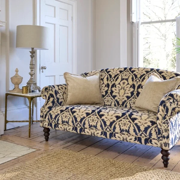 Tallis Petit Sofa